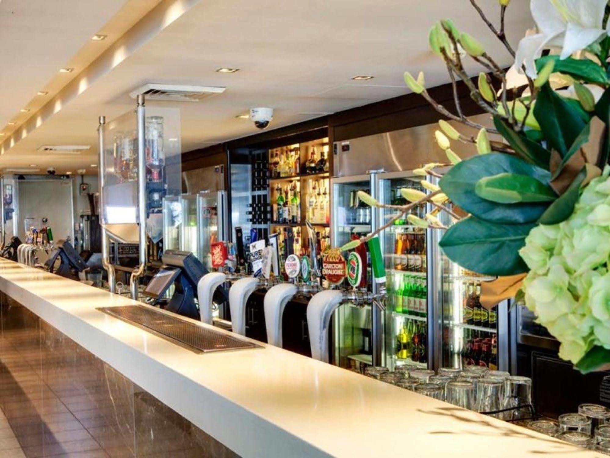 Royal Randwick Hotel