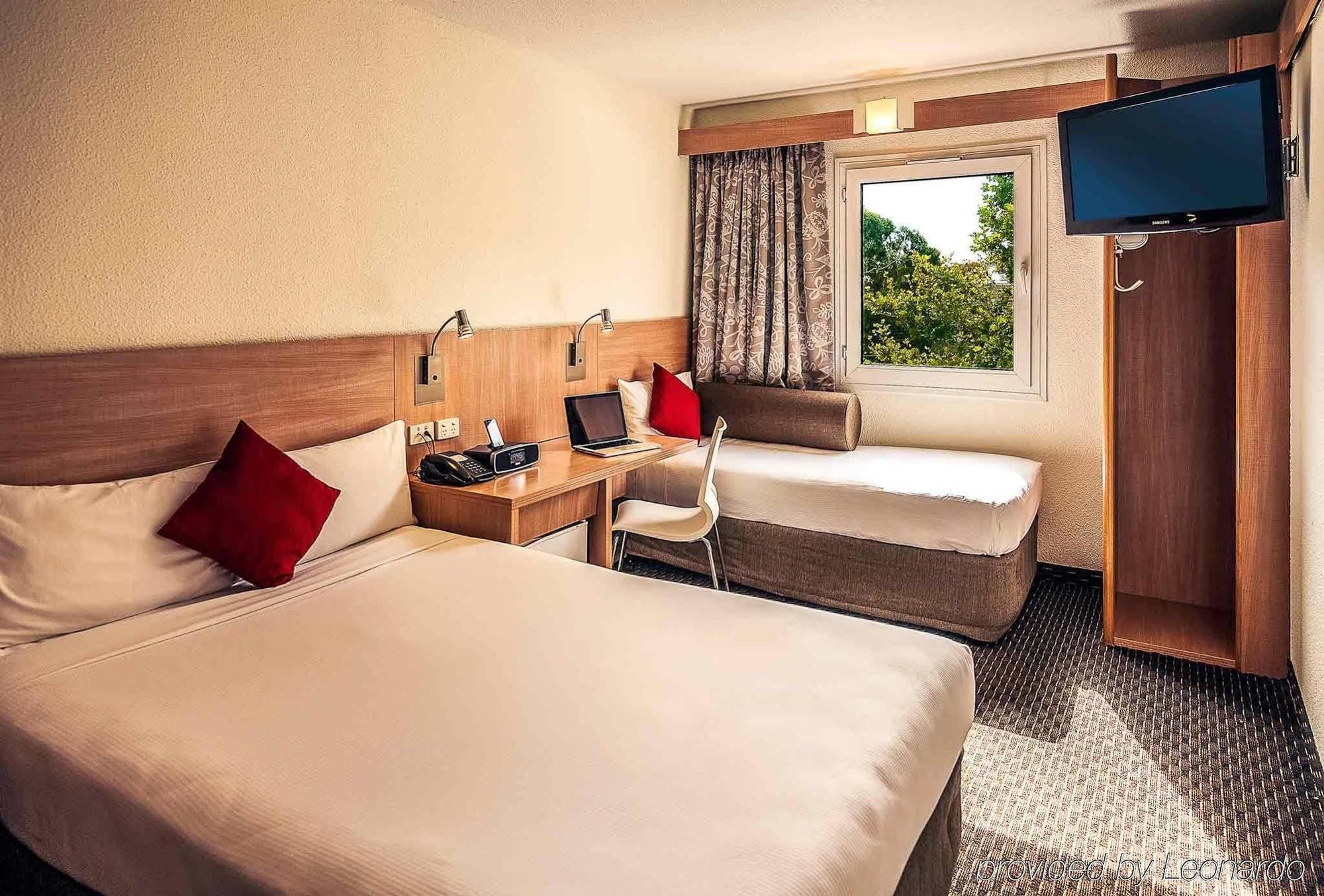 Ibis Airport Hotel
