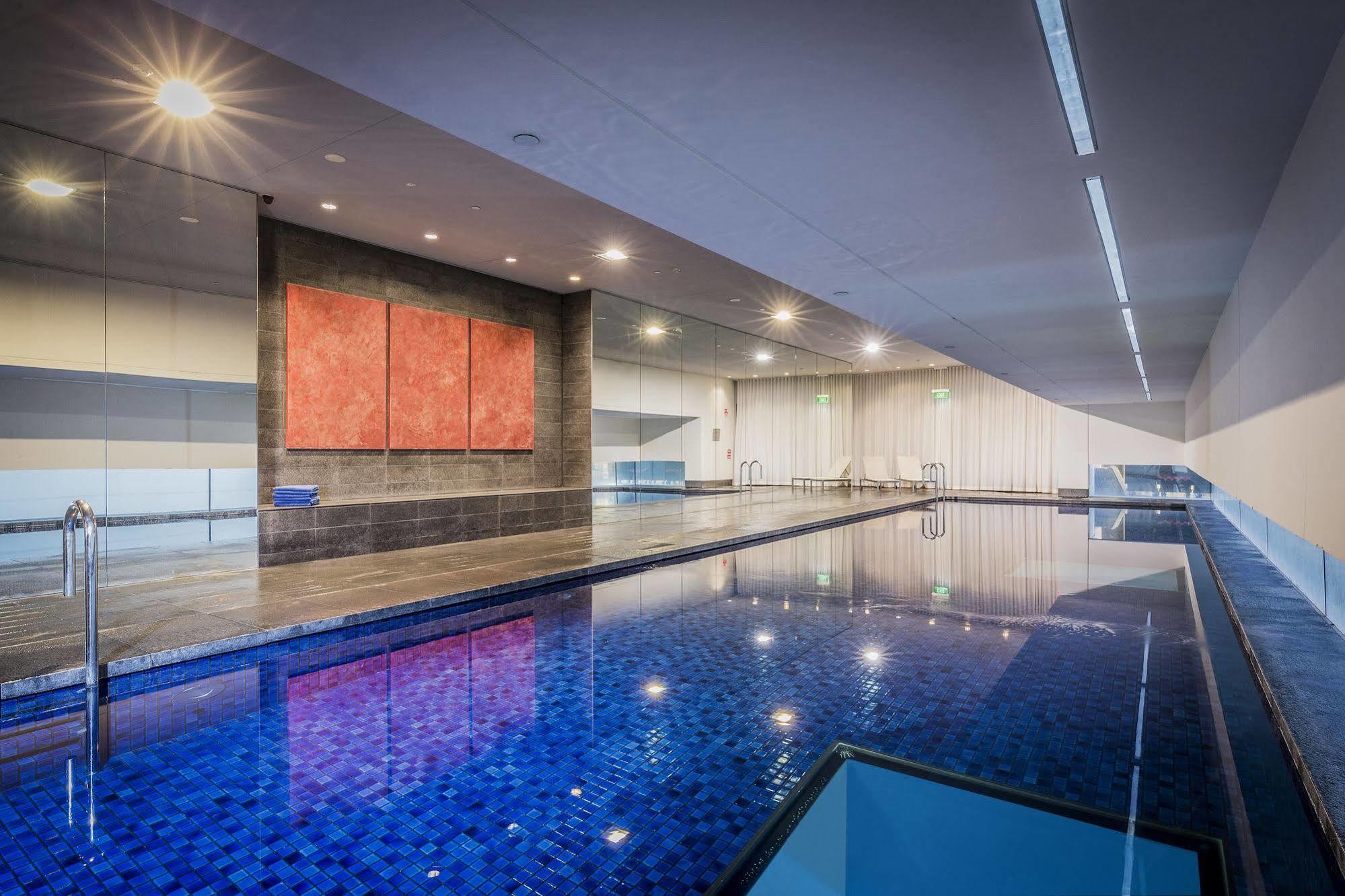 Aparthotel Fraser 5*