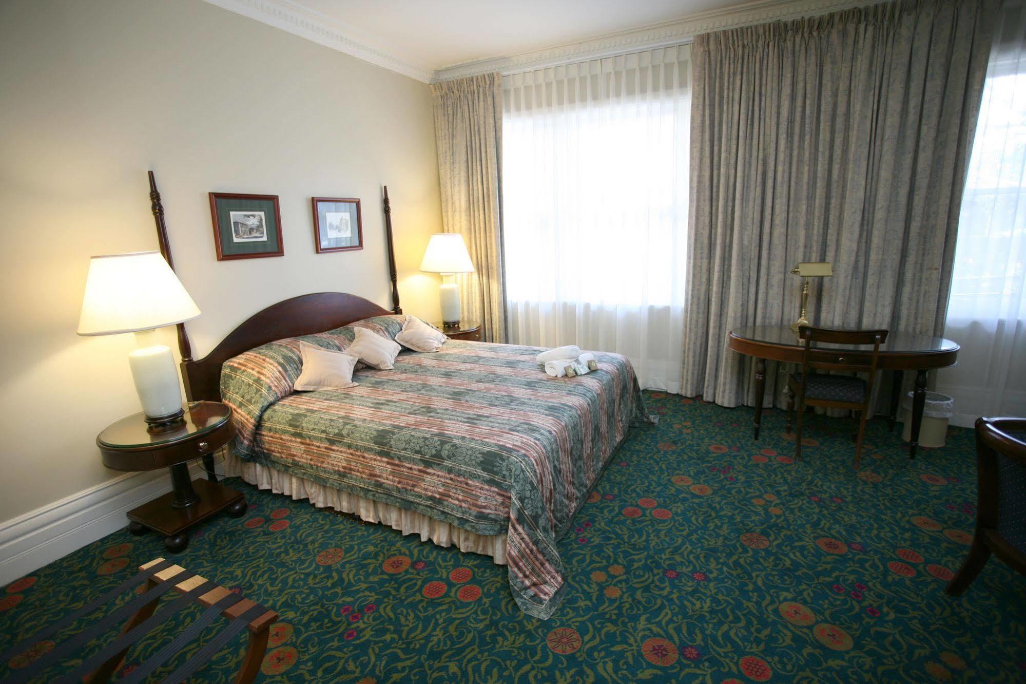 Hotel Darcy's