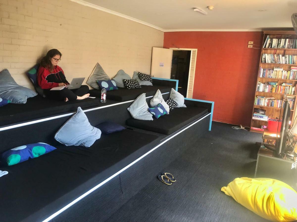 Hostel Newtown Backpackers *