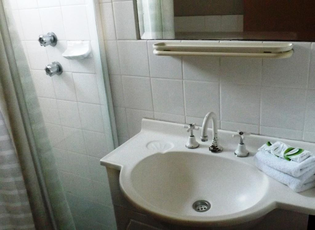 Addison Motel 3*
