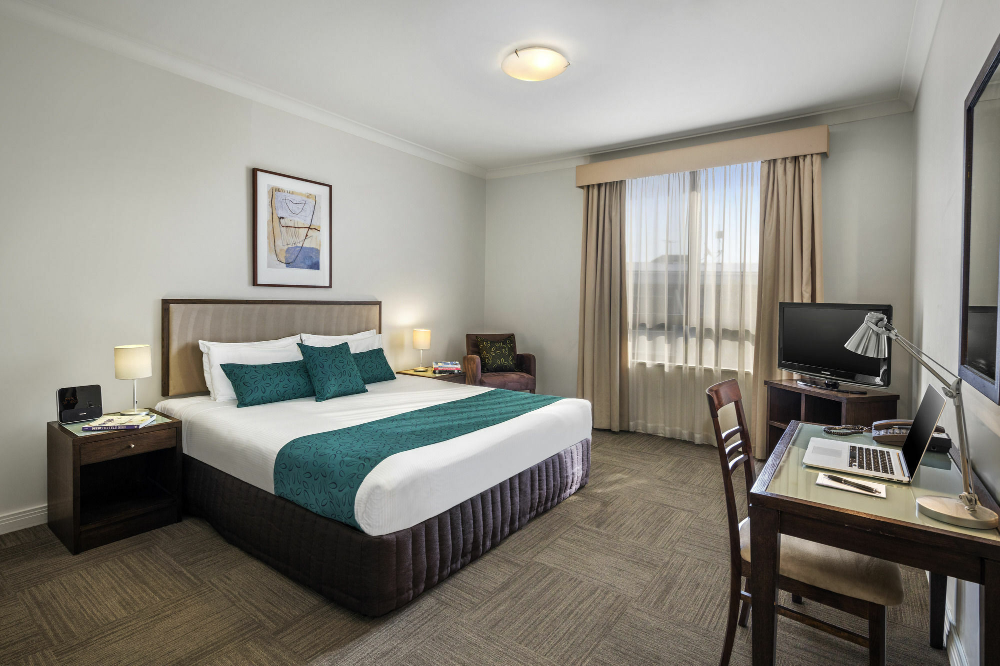 Oaks North Ryde 4* Sydney