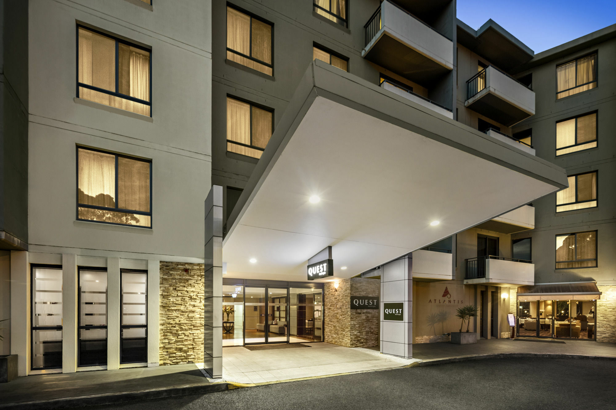 Oaks North Ryde 4*
