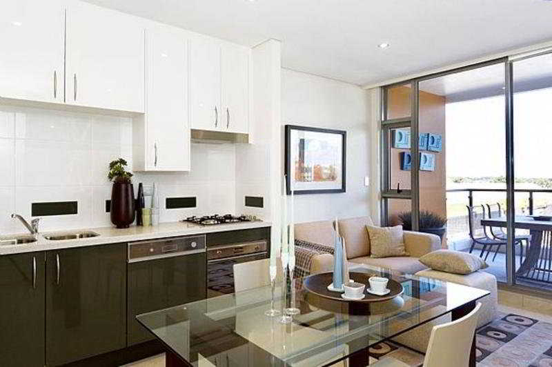 Meriton Waterloo Hotel Sydney