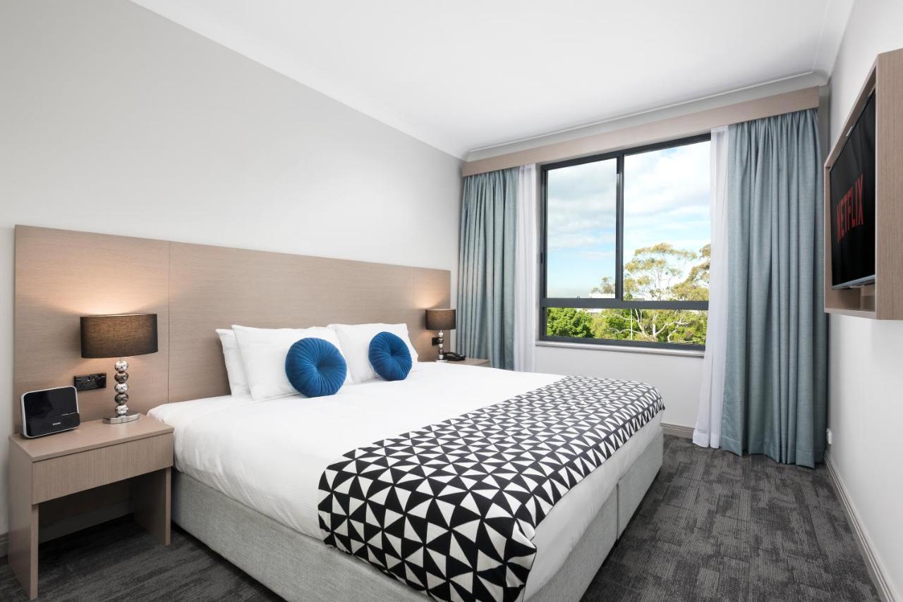 Oaks North Ryde Sydney