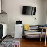 Comfortable Studio+Free Parking For Small Car
