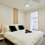Vibrant 3 Bedroom House Darlinghurst 2 E-Bikes Included