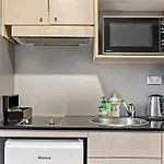 Kozyguru Sydney Cbd Amazing 2 Bed Nha653-302