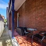 Cosy Federation Apartment Kirribilli 4 Bedroom