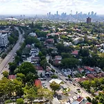 Elegant 3Br Apt -Bondi Junction & Stunning Skyline