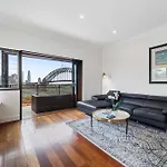Breathtaking Sydney Harbour View Condo