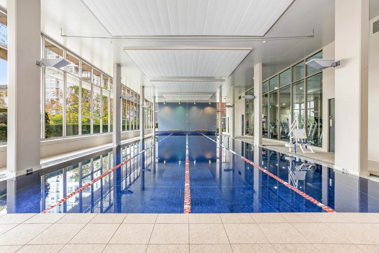 Stylish 1 Bdrm Camperdown - Car Park, Gym & Pool * Sydney