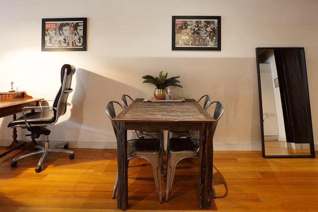 Apartment New York Warehouse By Dreams Sydney