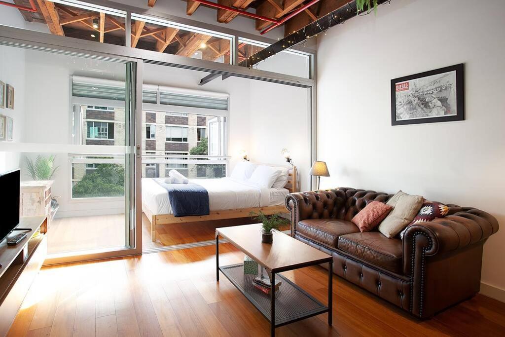 New York Warehouse By Dreams * Sydney