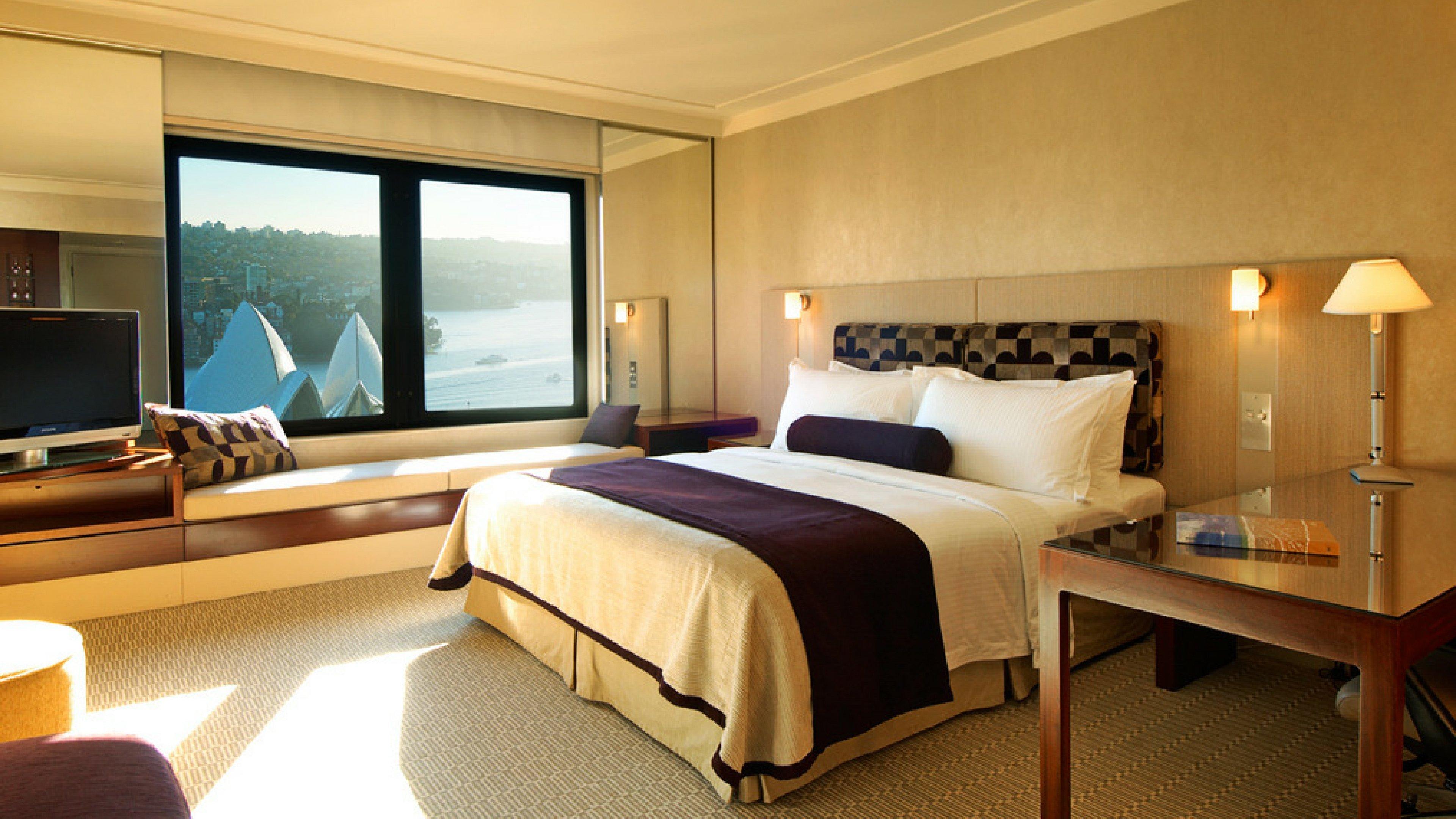Intercontinental By Ihg Hotel 5*
