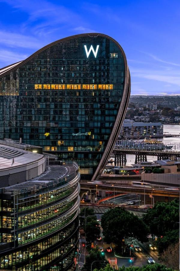 Urban Sky Terrace In The Vibrant Heart Of Sydney