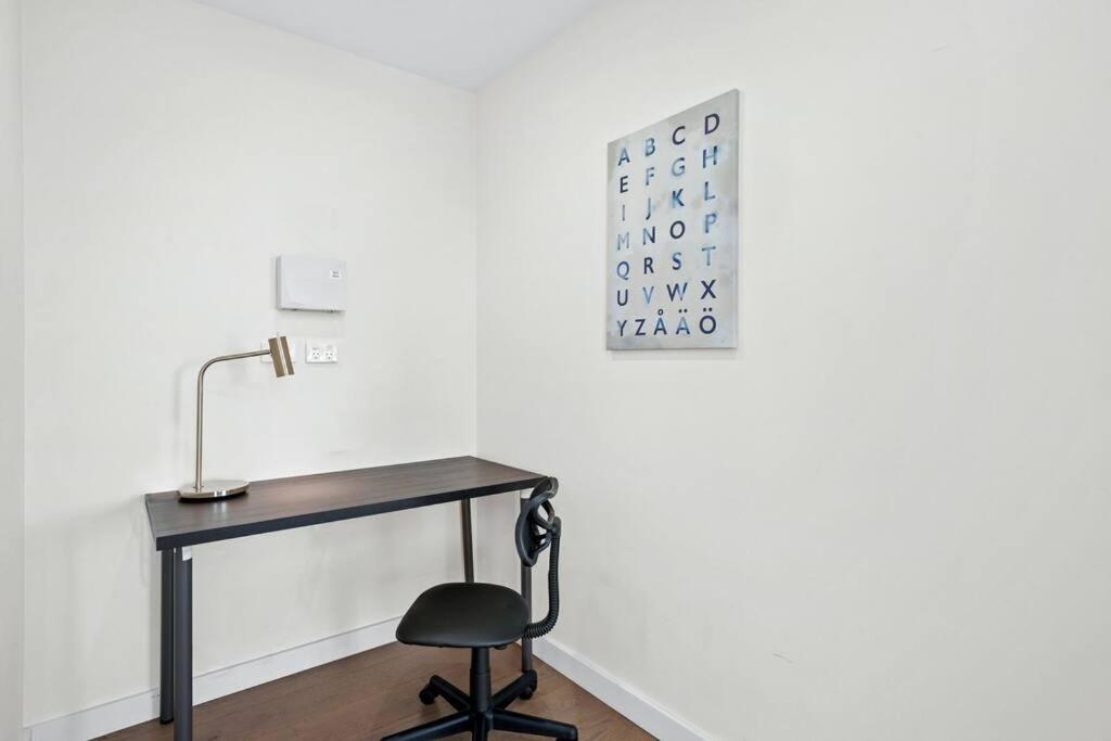 View 2 Bedrooms In Waterloo Apartment