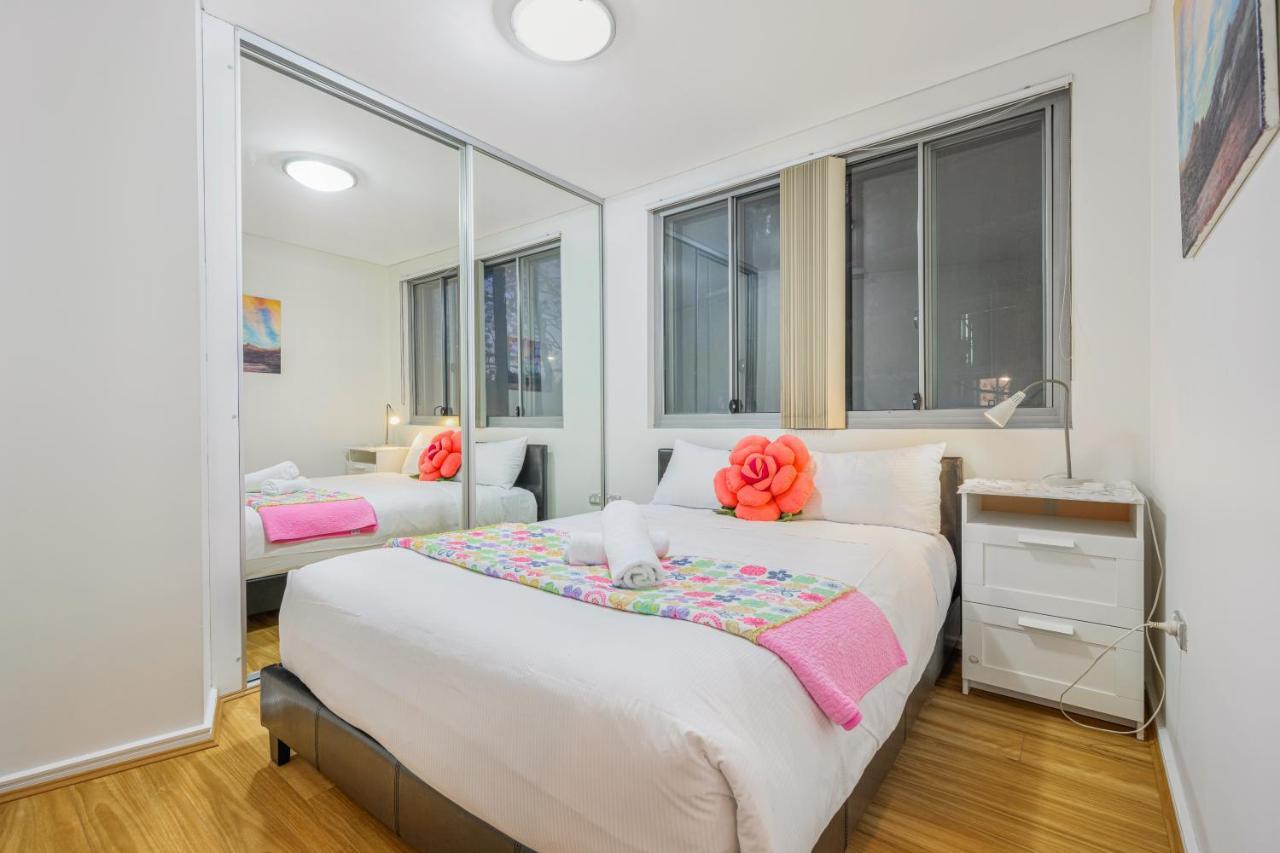 Strathfield Sweet 2br Near Train Stationshopping