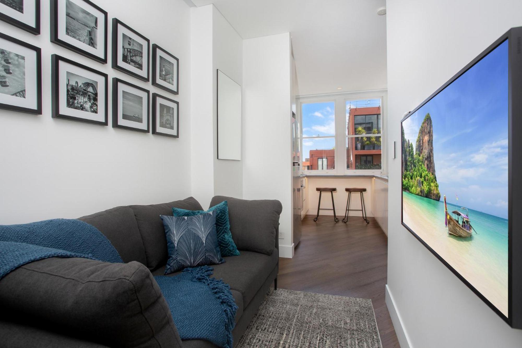 Stylish Near Kings Cross Train Station Sydney