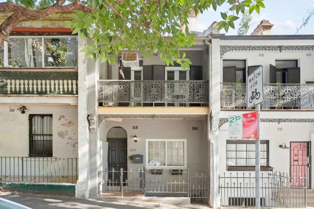 Picturesque 1-bed Inner City Base * Sydney
