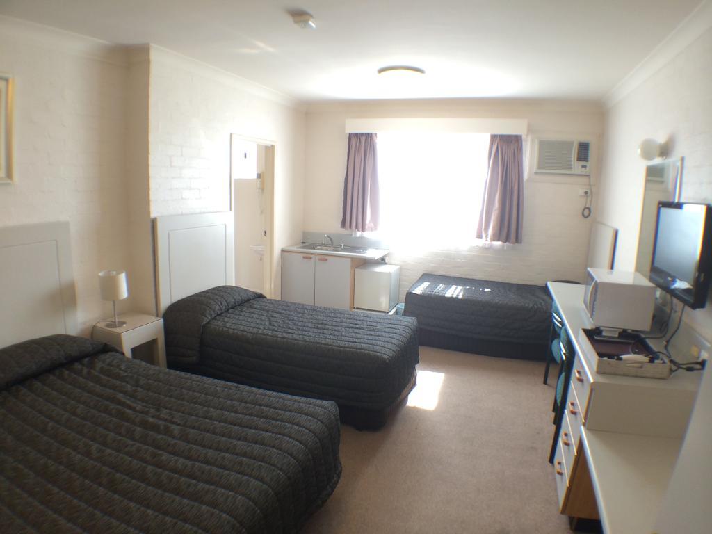 Lidcombe Motor Motel 3*