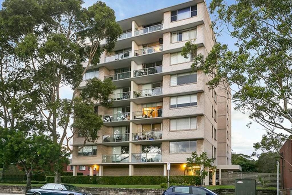 Rand3 - Cosy - Great Location, Easy Cbd Access