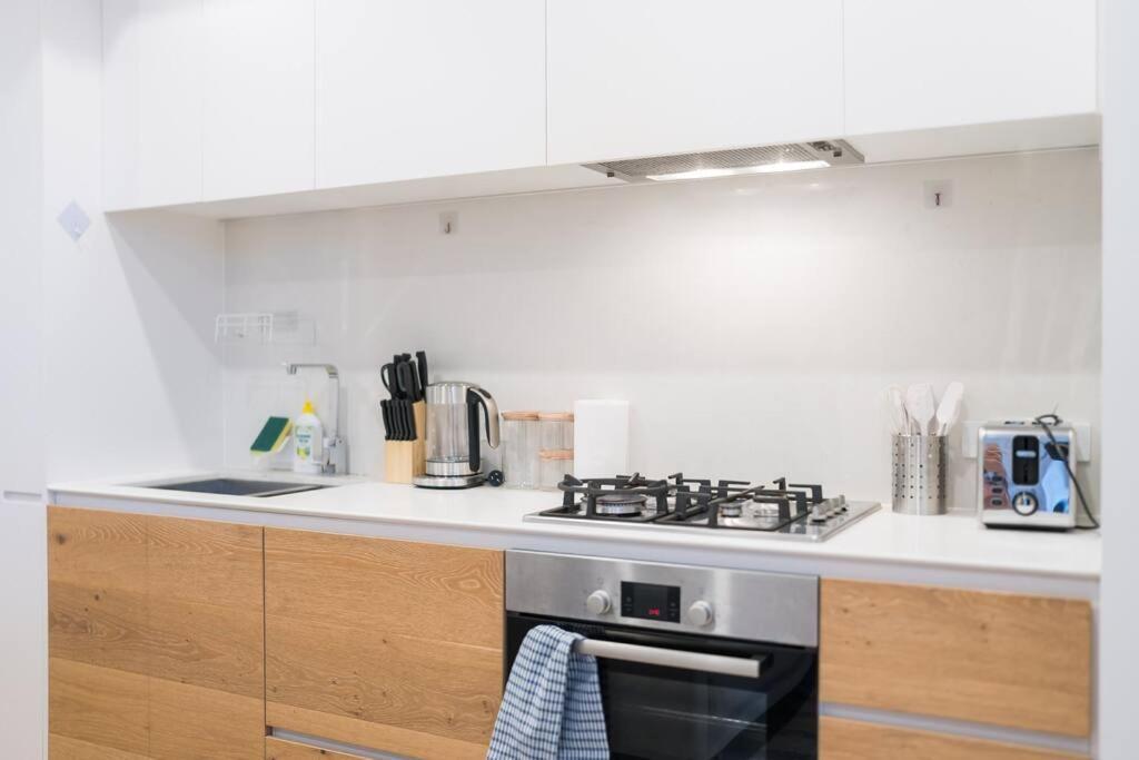 Apartment Blue Nest 2b2b Modern *