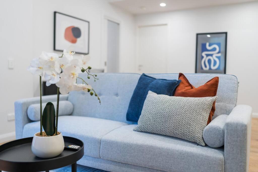 Apartment Blue Nest 2b2b Modern Sydney