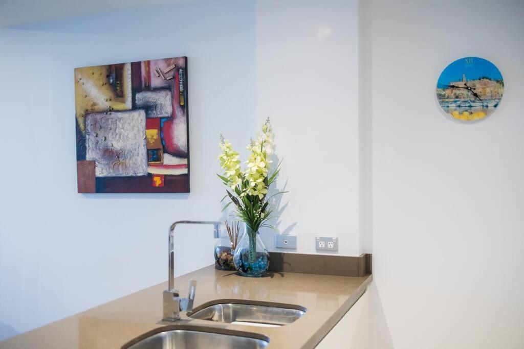 Apartment Lovely With Pool In Zetland Sydney