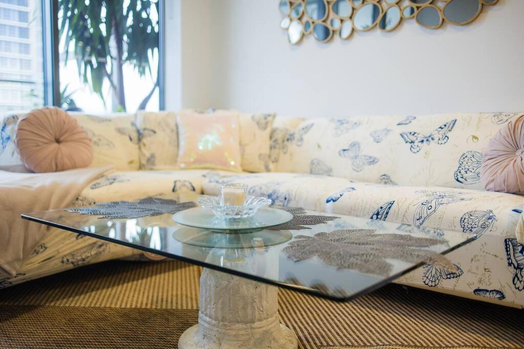 Apartment Lovely With Pool In Zetland