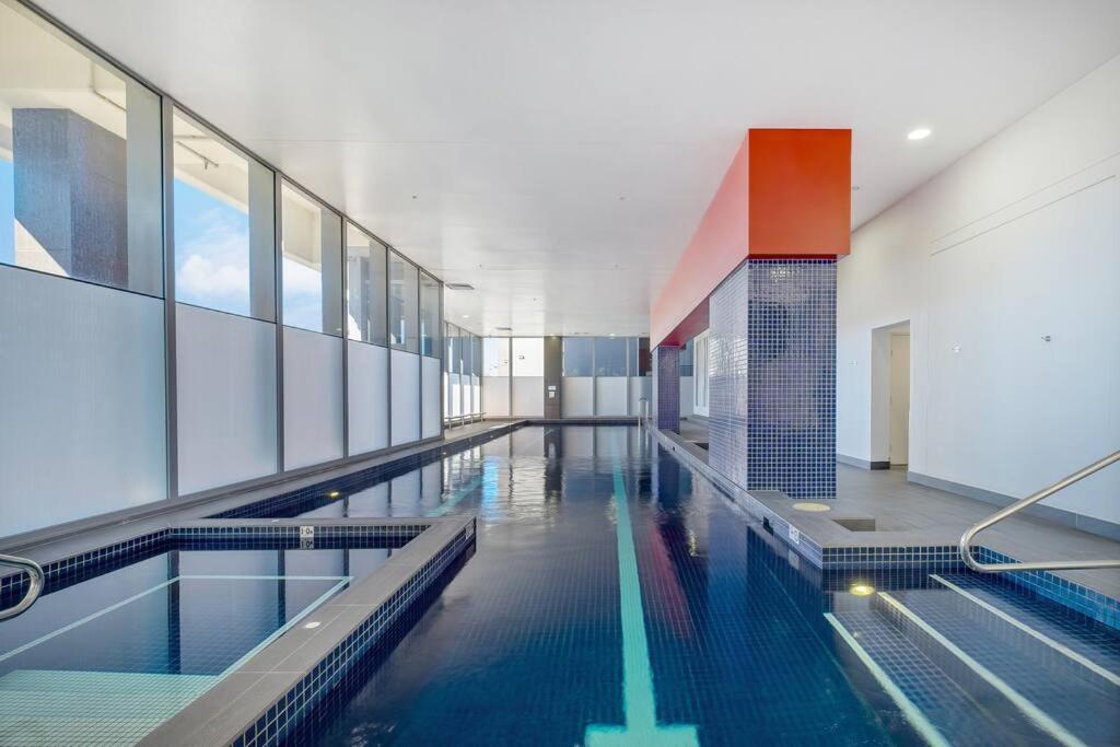 Lovely With Pool In Zetland Sydney