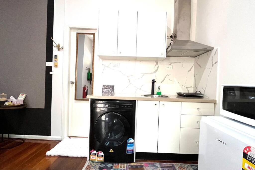 Comfortable Studio+free Parking For Small Car