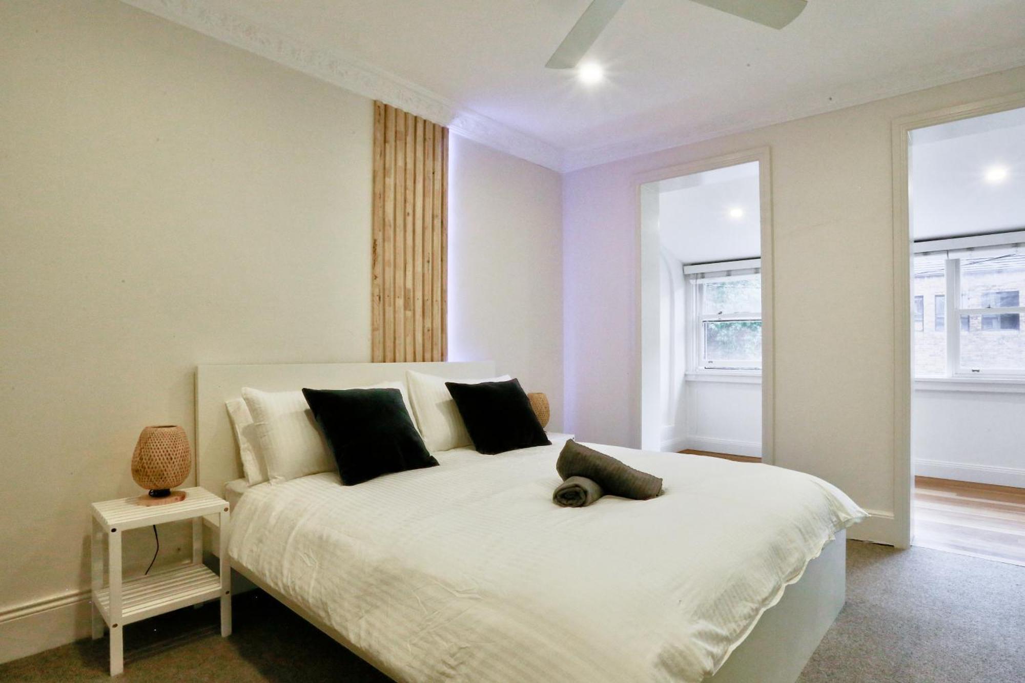 Vibrant 3 Bedroom House Darlinghurst 2 E-bikes Included Holiday home Sydney