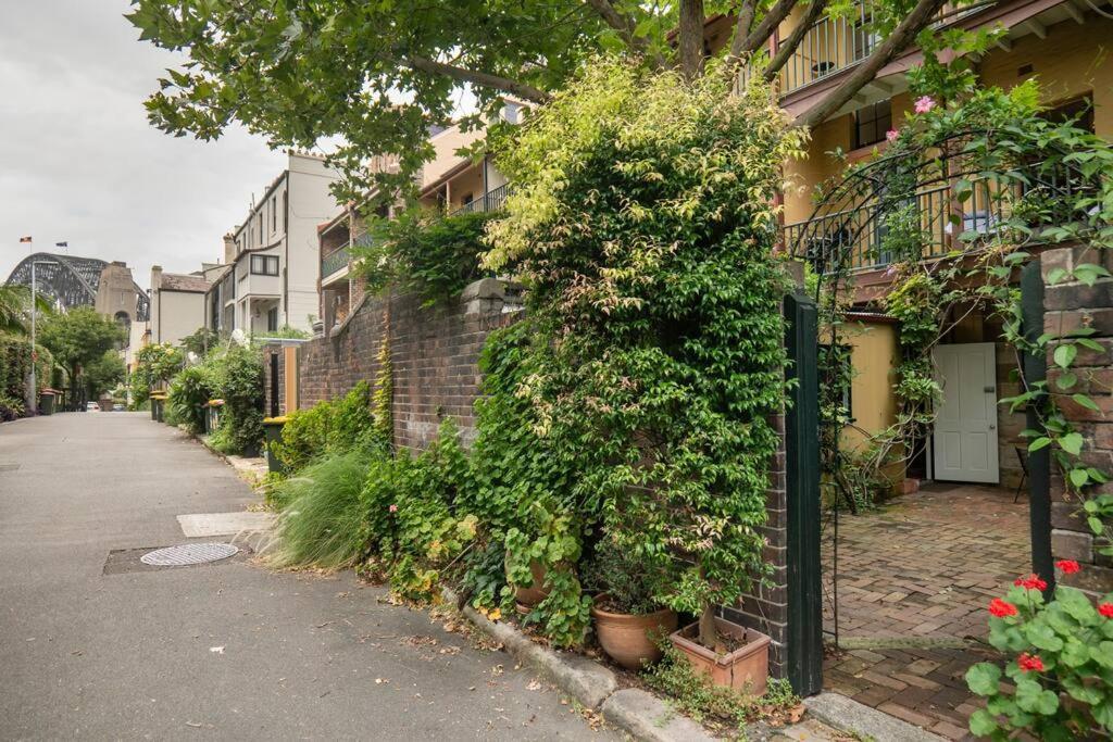 Apartment Chic Historical 3 Bedroom In The Rocks #l3