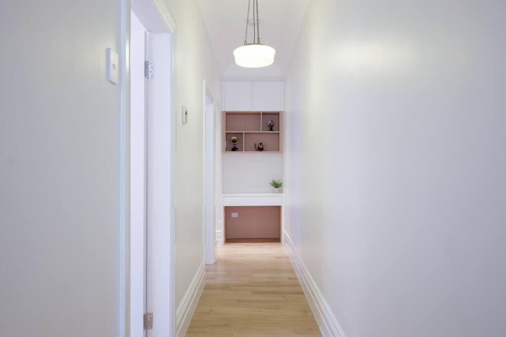 Cosy Federation Kirribilli 4 Bedroom Apartment Sydney