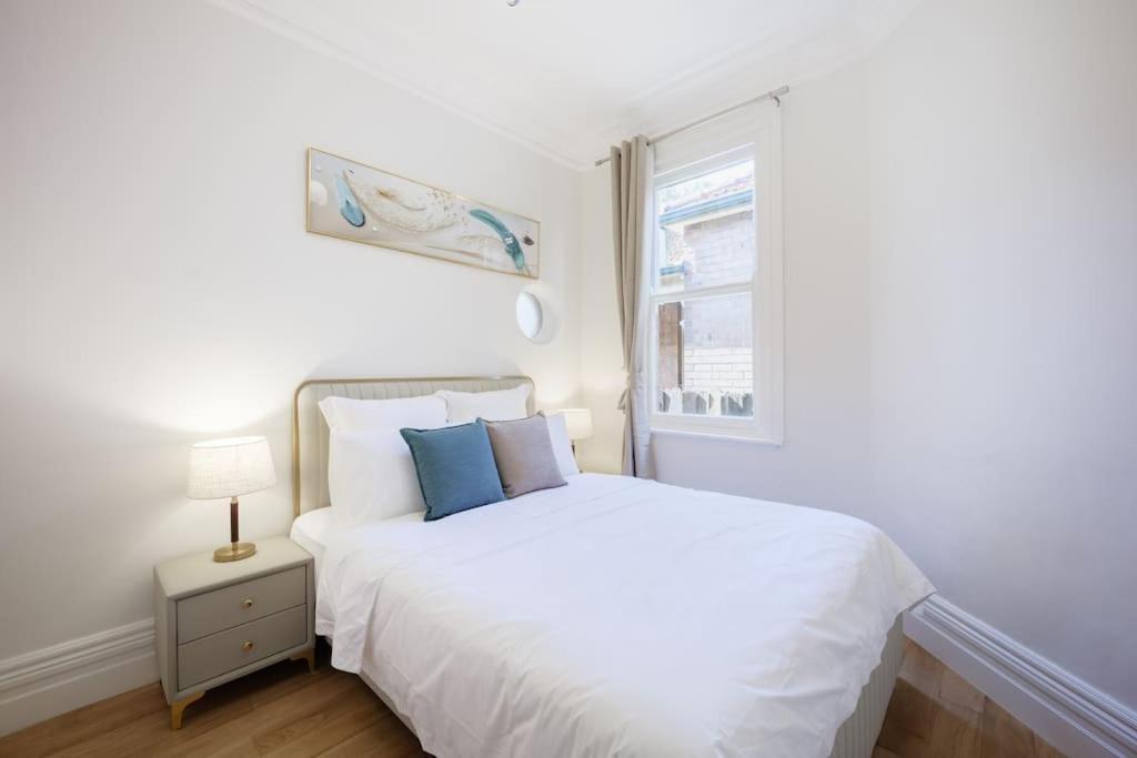 Cosy Federation Kirribilli 4 Bedroom *