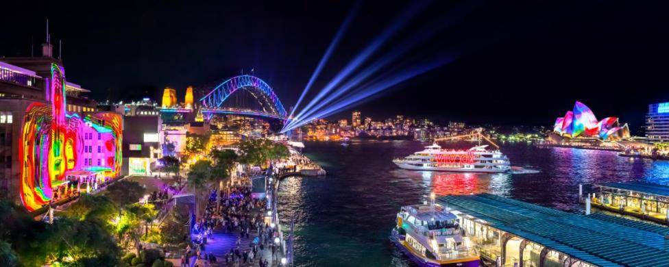 Modern Double - Ac - 1mins To - Nearby Hotspots * Sydney