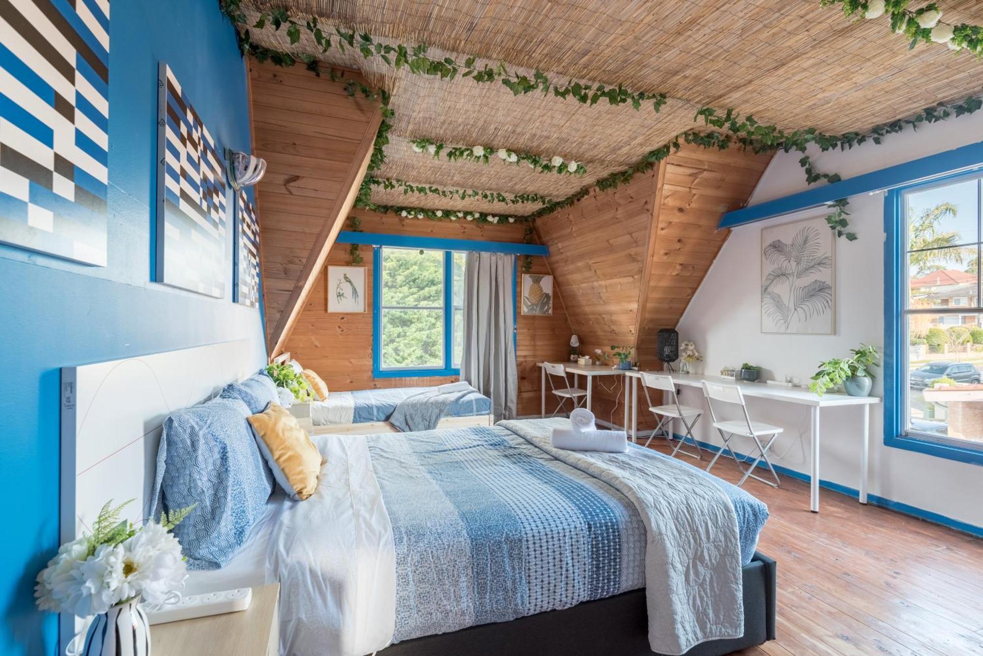 Stylish Triple - Waterfront - Mins To Station - Shared Bathroom Guest house