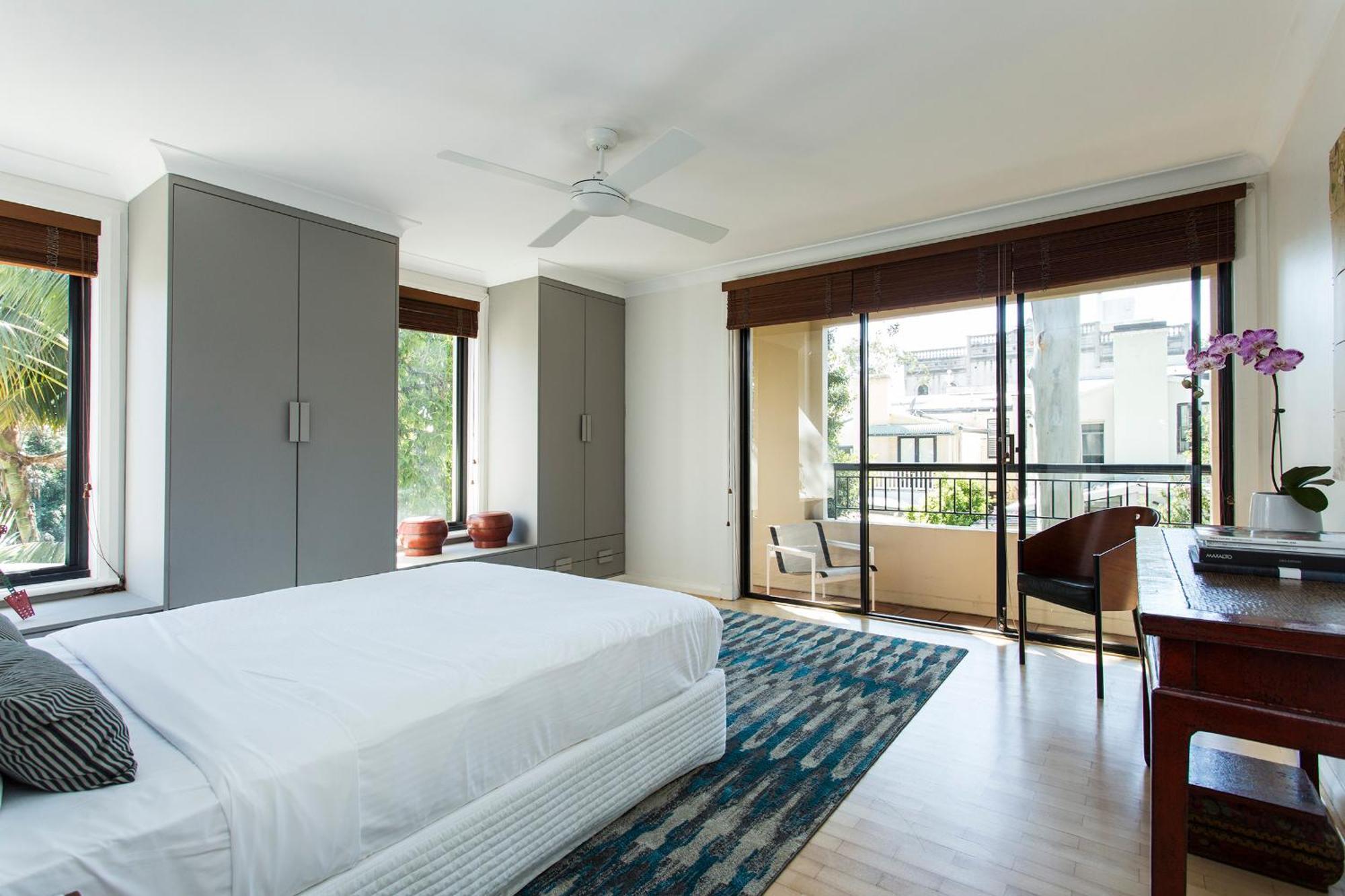 Sophisticated - Inner * Sydney