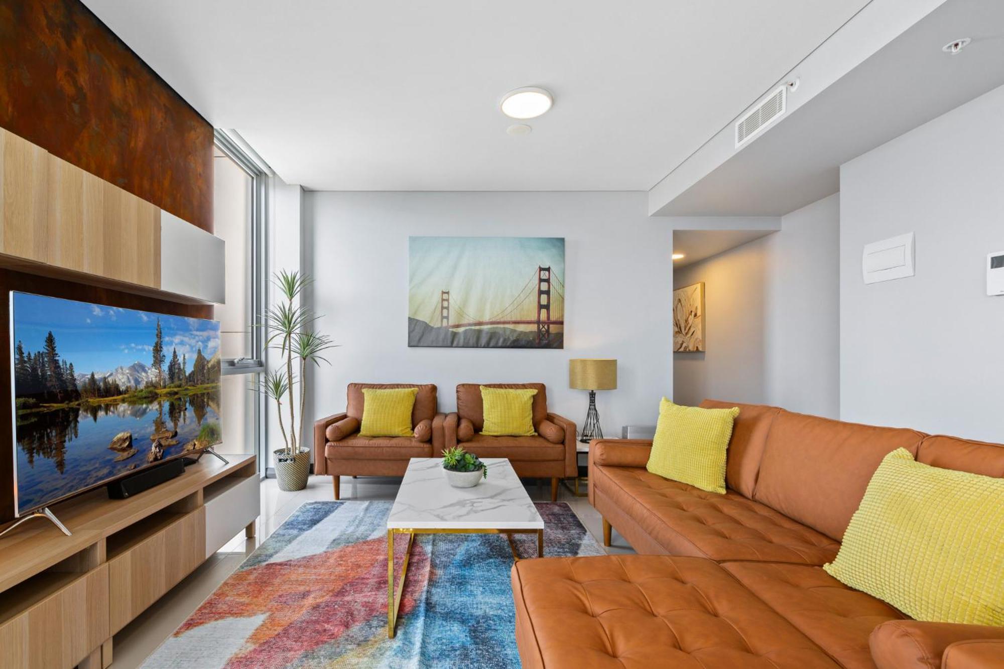 Apartment 2-bed With Parking & Stunning Views *