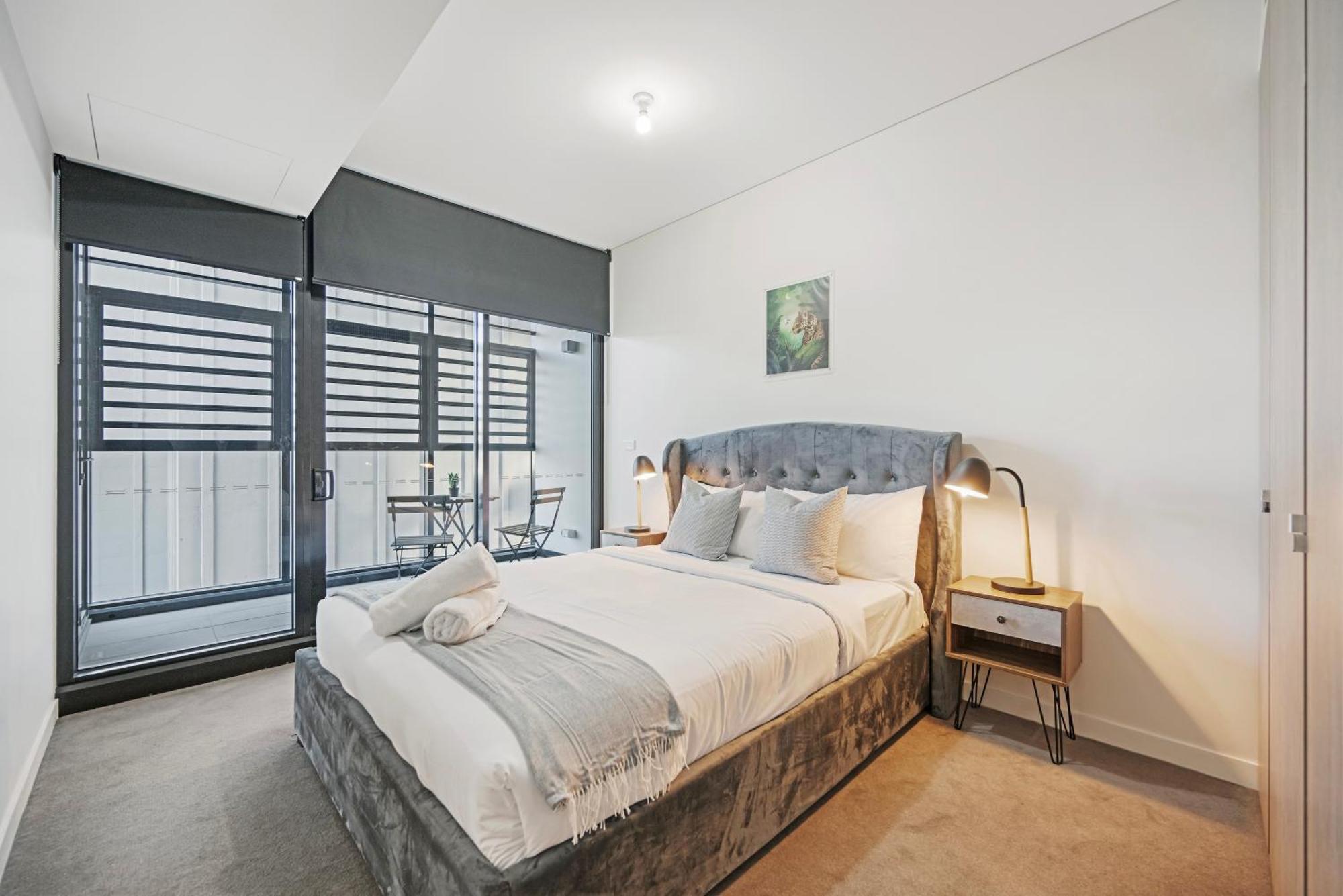 Cbd Center Gem Modern 1-bedroom Apartment