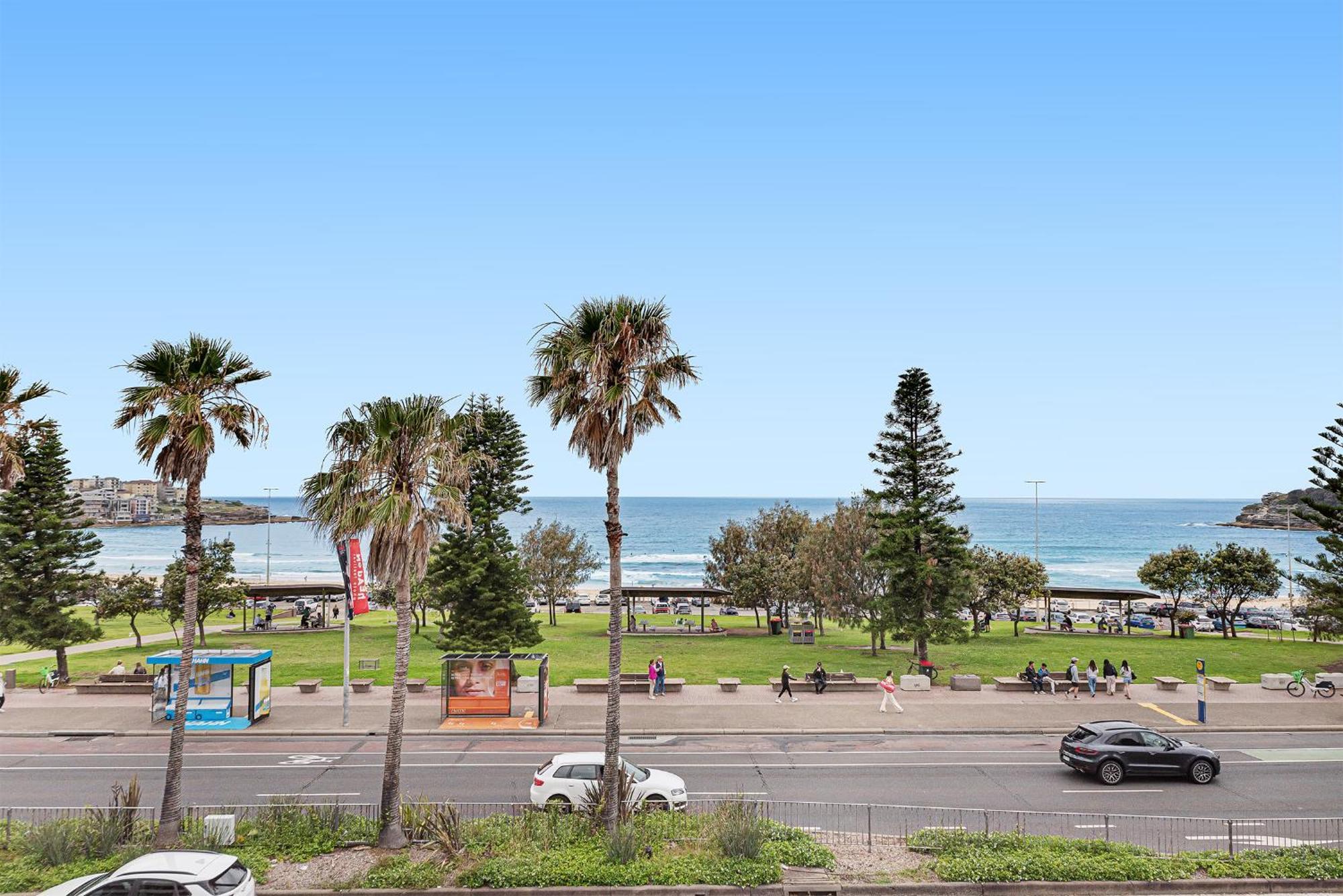 Bondi Hazel Unit 5 - Front With Sea View And 2 Bedrooms