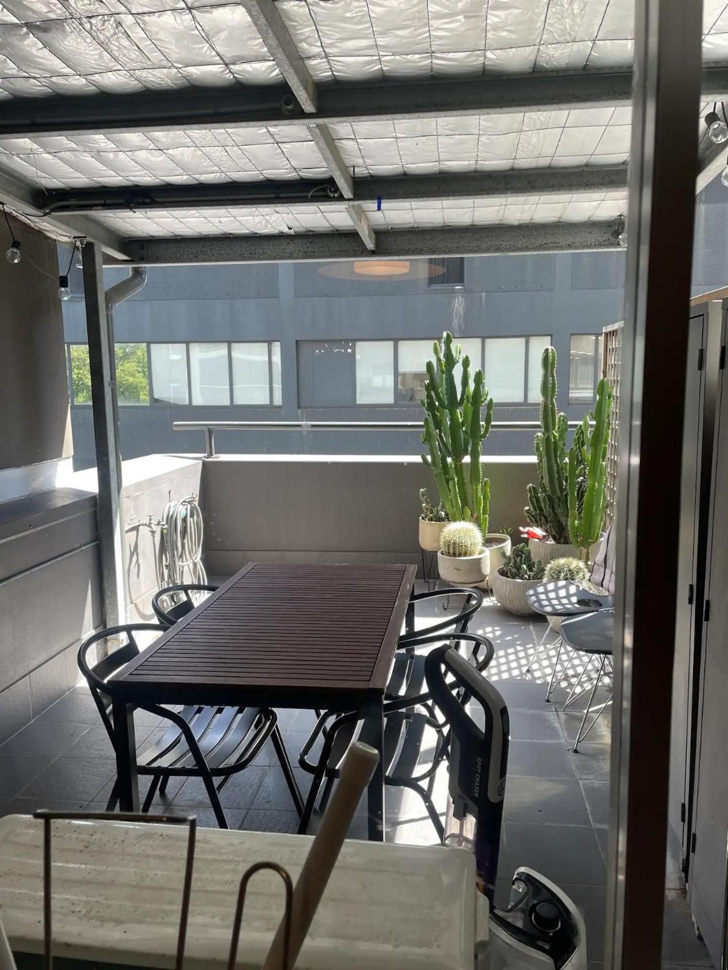 Spacious W Pool & Just Off Oxford St Apartment Sydney