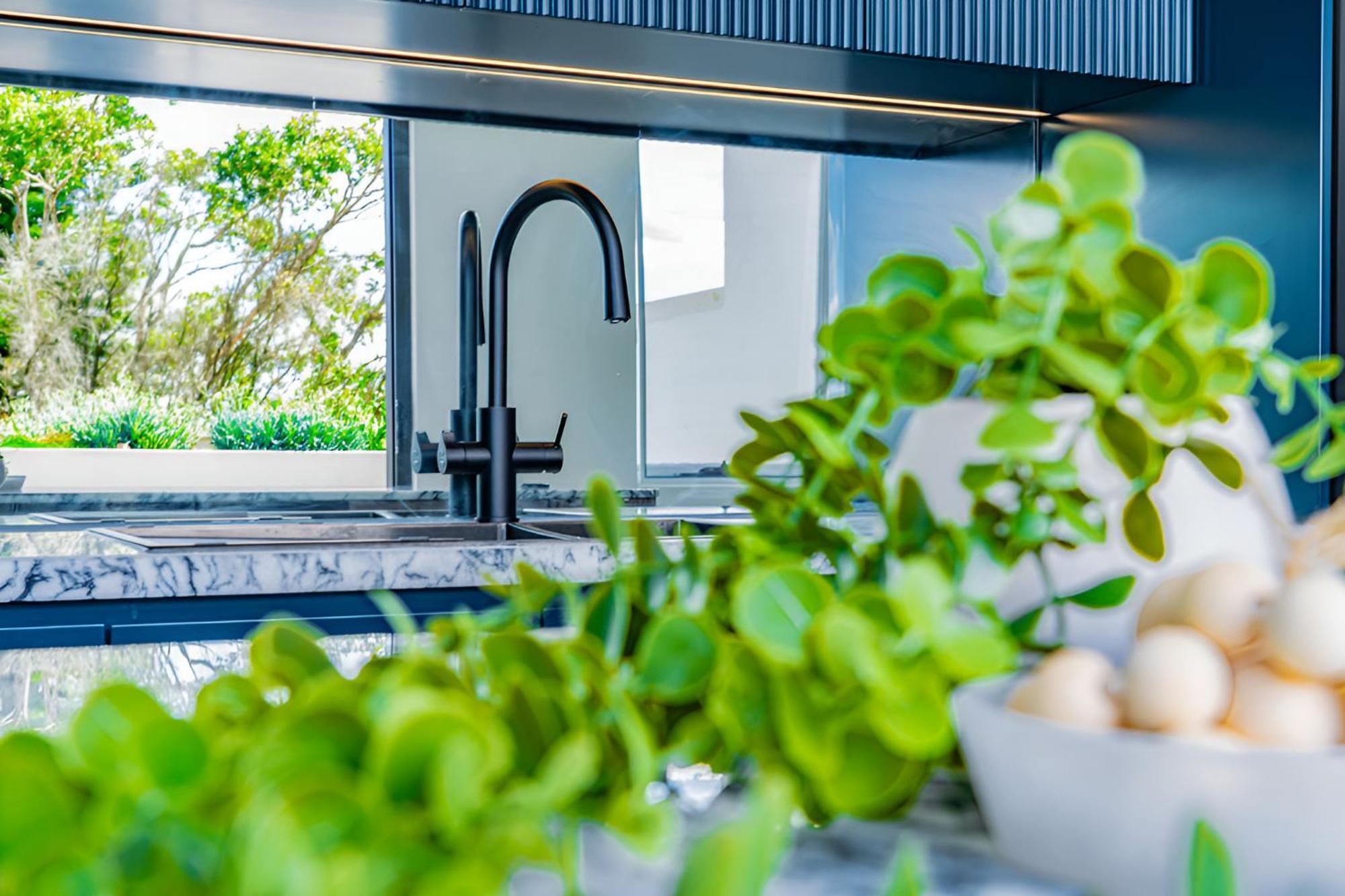 Elegant 3br -bondi Junction & Stunning Skyline * Sydney