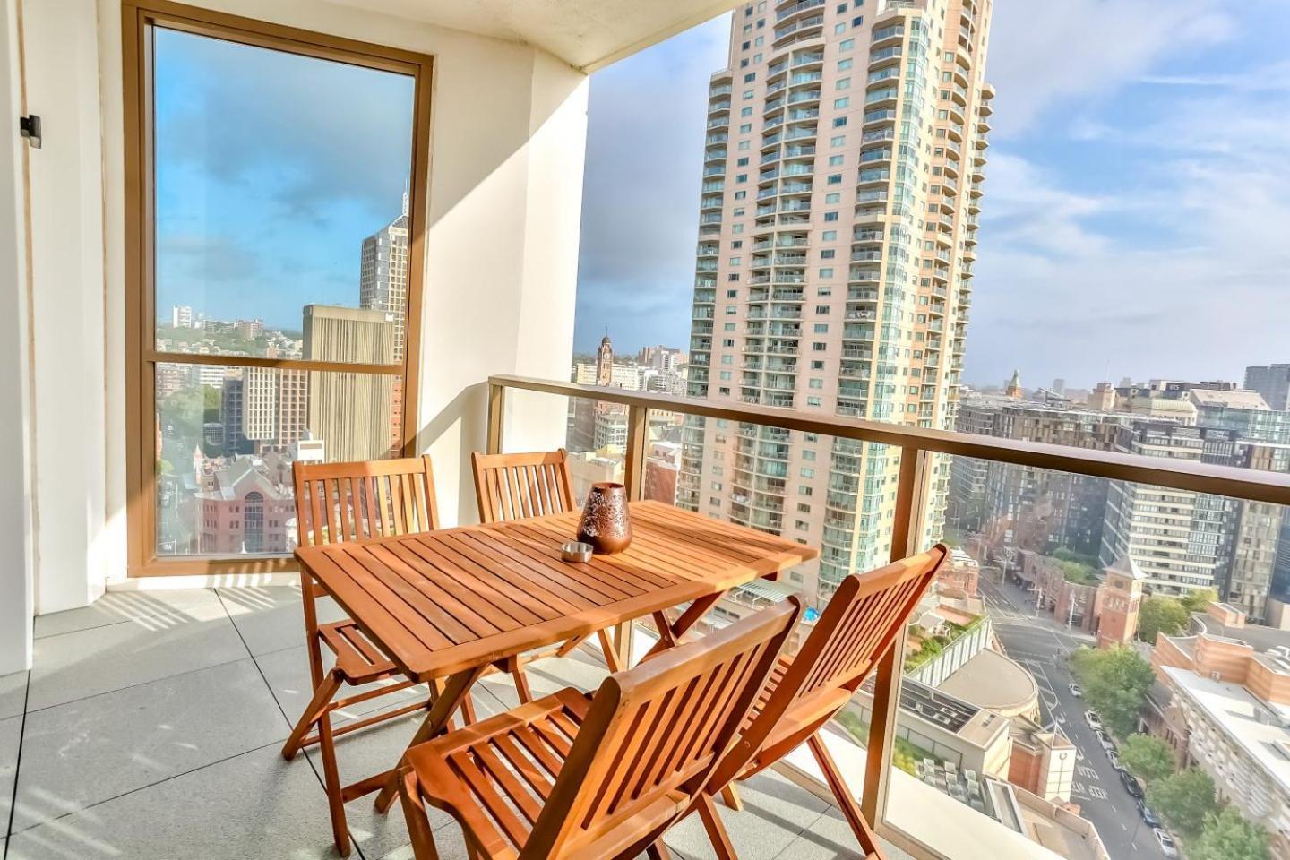 Apartment Cozy 2 Bedroom Darling Square With Balcony