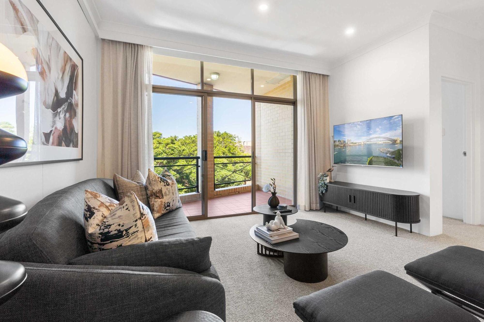 Camperdown Cozy Corner 8