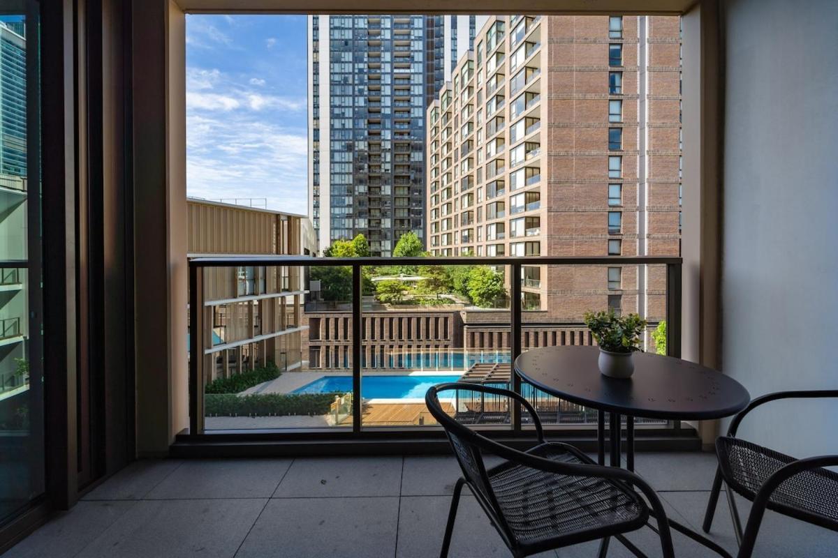 Cbd Lovely 2br With Pool Bbq Chinatown Icc Sydney