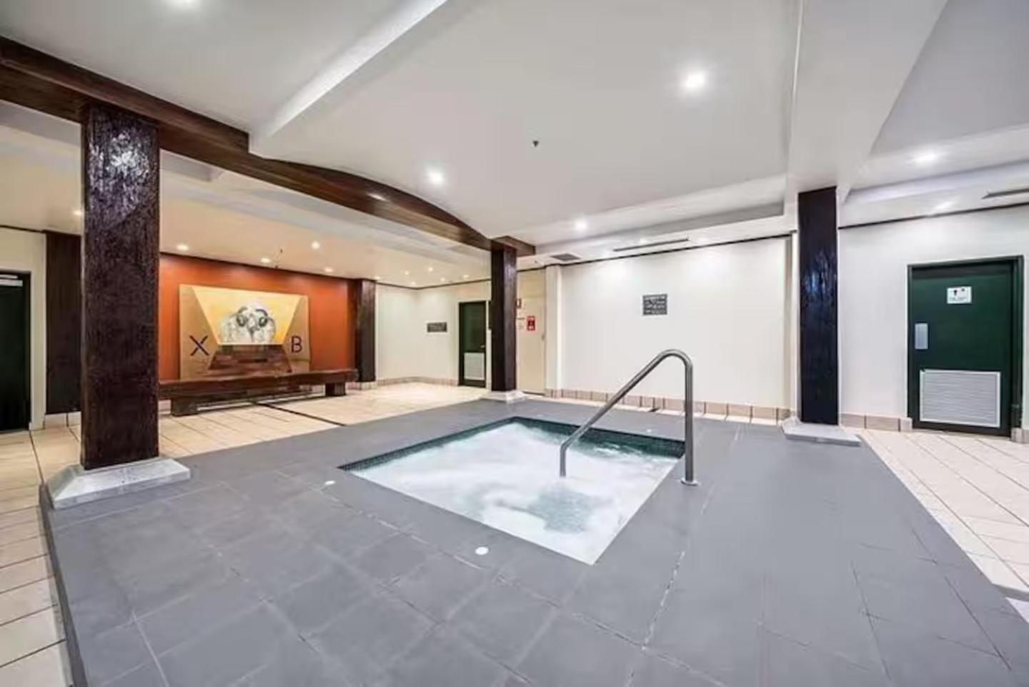 Cbd 1br With Pool Gym By Icc Chinatown