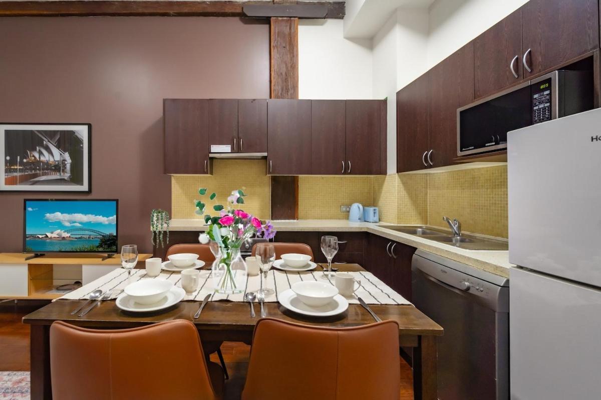 Cbd 1br With Pool Gym By Icc Chinatown * Sydney